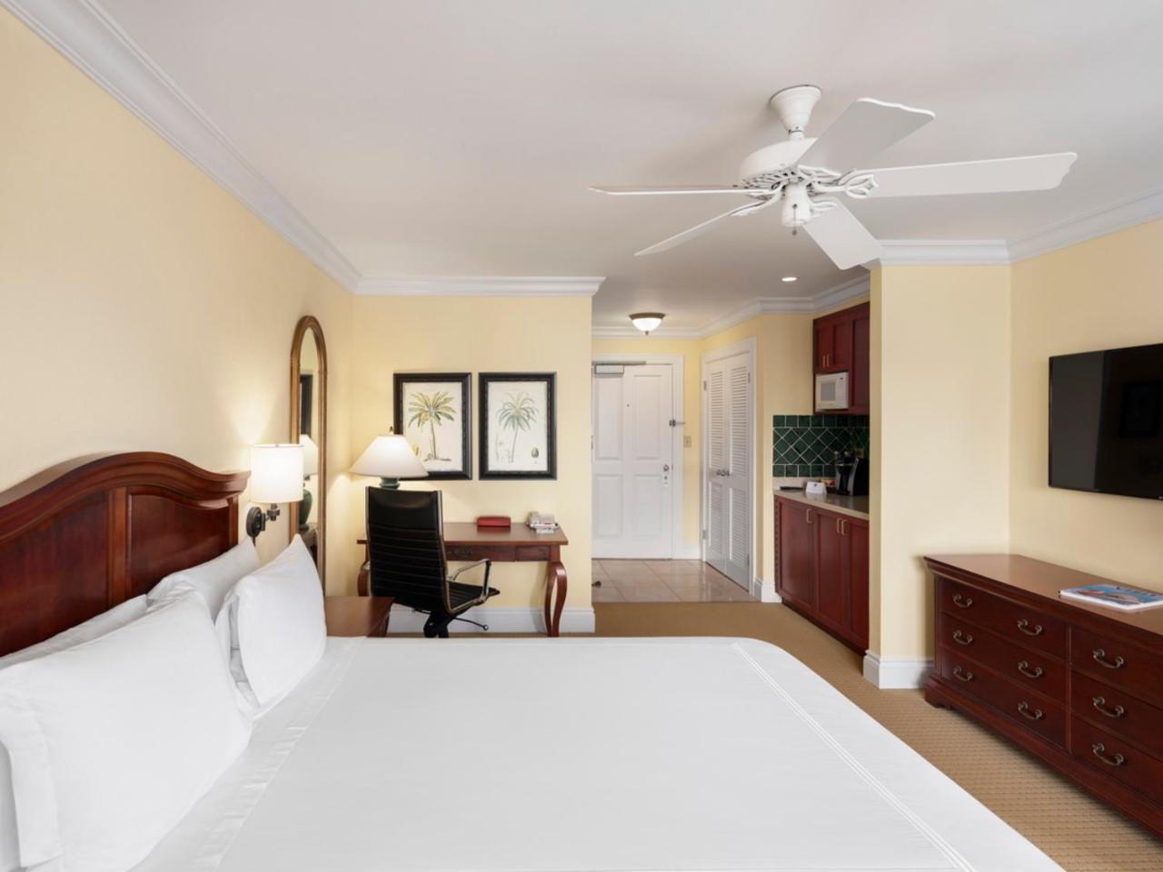 Royal Palms Hotel Hamilton City Ngoại thất bức ảnh
